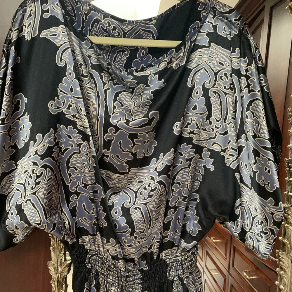 Parker silk top size small